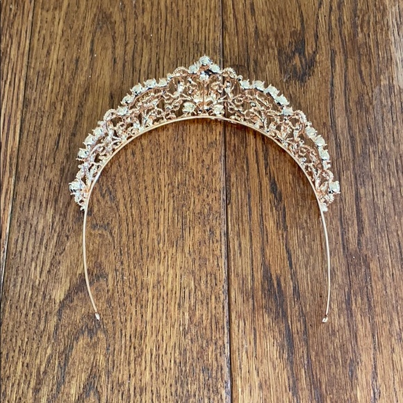 Rose Gold Tiara w/ Crystals - Picture 5 of 6